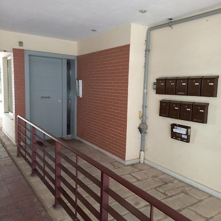 Apartamento A V G E R I N O S Atenas Exterior foto